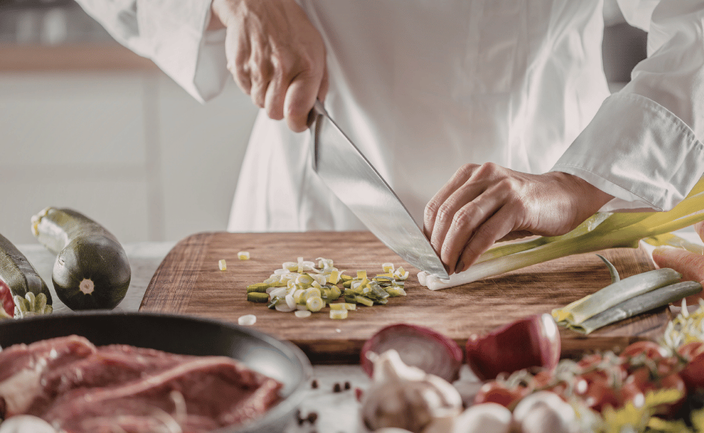 best kitchen knife sets for beginners who love cooking